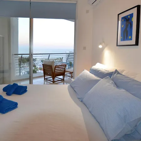 Awesome Sea & Marina View Center 1 Bdr Flat Apartament *
