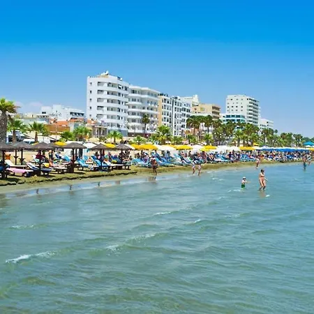 Apartament Awesome Sea & Marina View Center 1 Bdr Flat